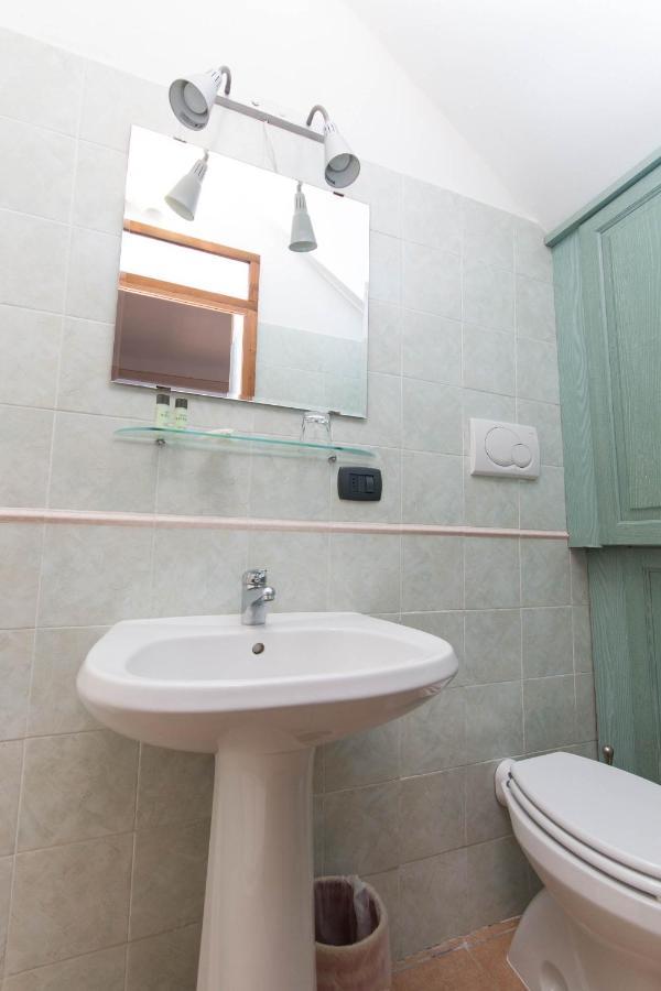 Podere Camollia Farm stay *